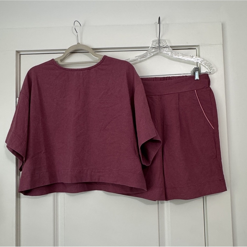 Julie Maeseele S Outfit Set Mauve Shorts Boxy Top Lagenlook Modern Sustainable